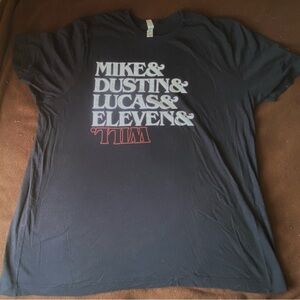 “Stranger Things” Black Graphic T-Shirt 🪐